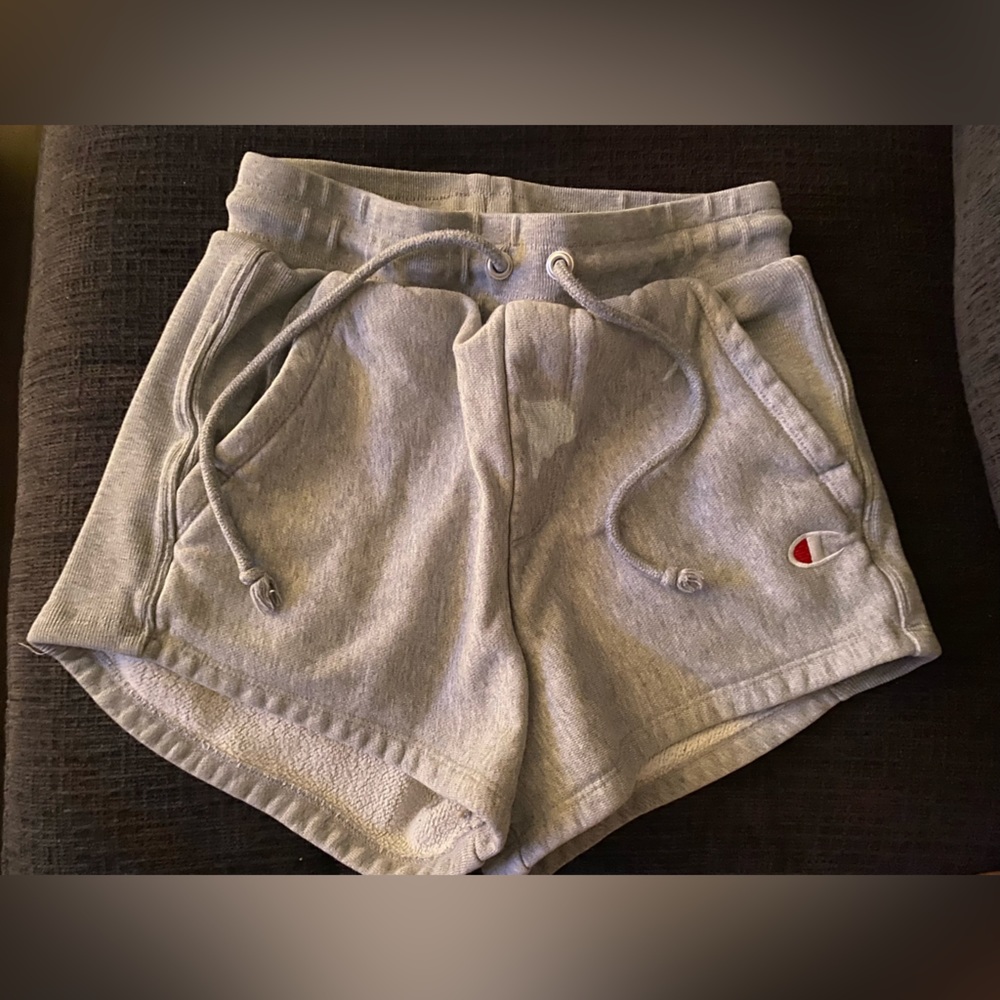 Athletic shorts